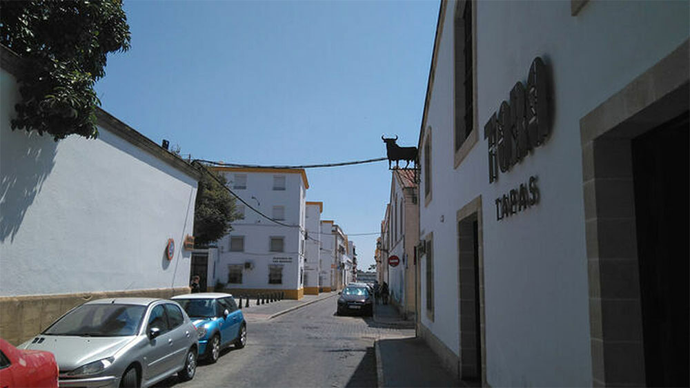 Calle "Los Moros", una de las zonas incluidas en el "Pasillo Amable", El Puerto de Santa María
