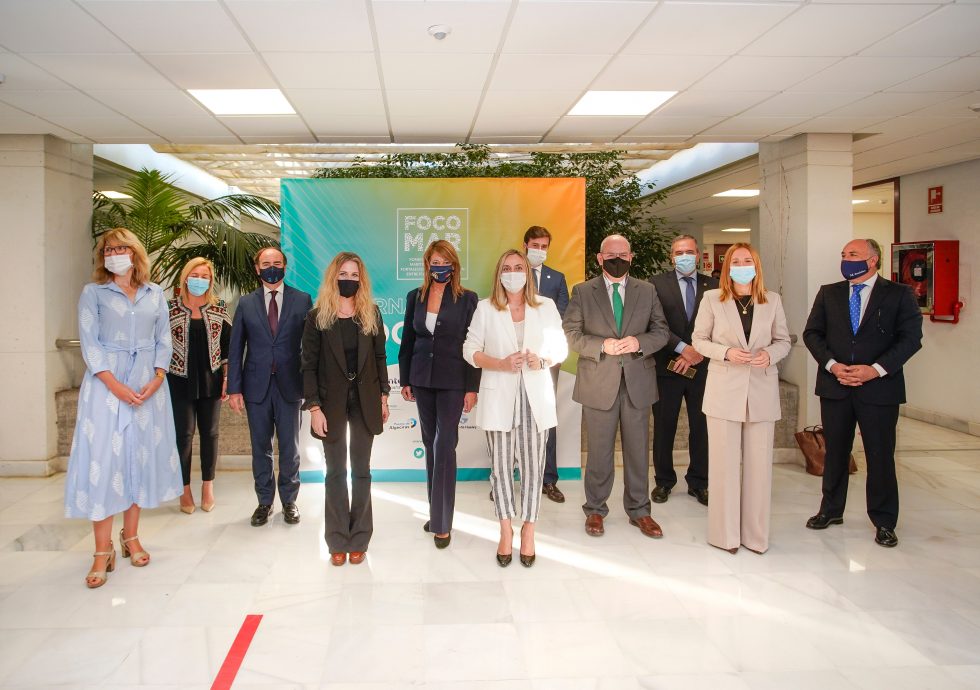 Representantes de las instituciones presentes en la jornada de clausura del Proyecto FOCOMAR