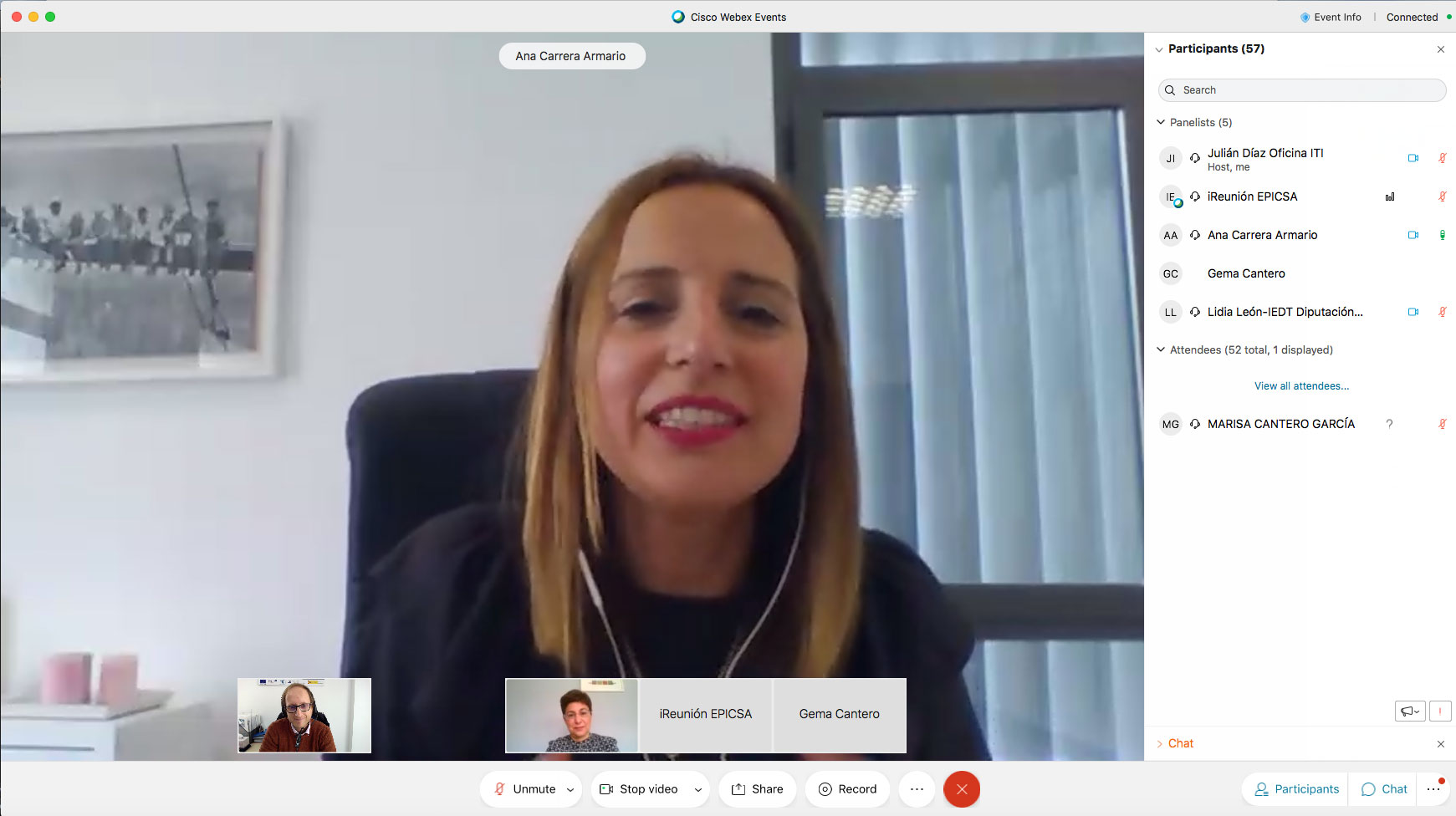 Ana Carrera inaugura y da la bienvenida al WEBINAR: «Programas de Ayudas para Mejora de la Eficiencia Energética en Andalucía»